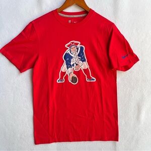 NFL Red Short Sleeve Tee Pat Patriot Design
